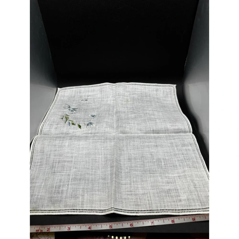 Vintage‎ Flower And Bow Emboidered Hankerchief